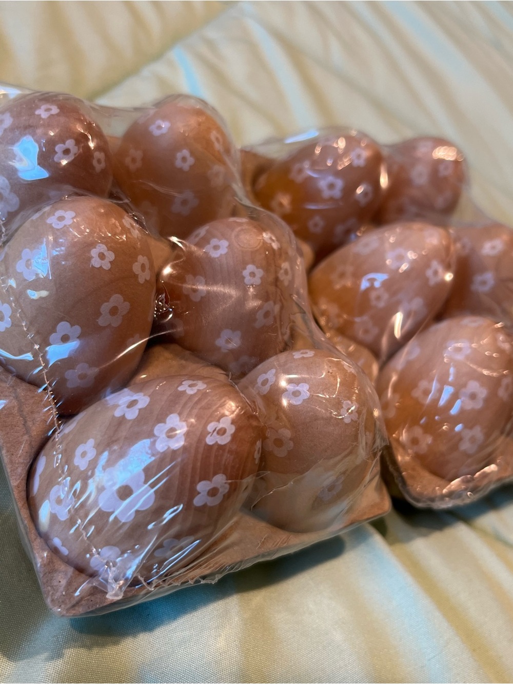 Six pack wooden floral eggs (2packs)